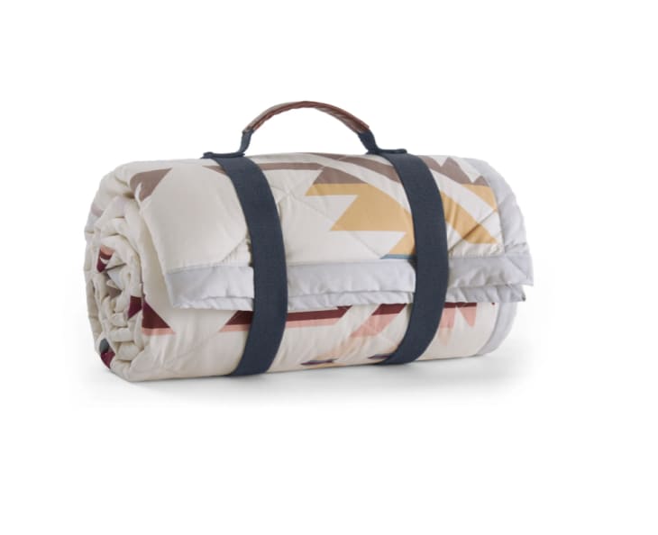 Shop This Stylish Blanket from the Nordstrom Anniversary Sale Apartment Therapy